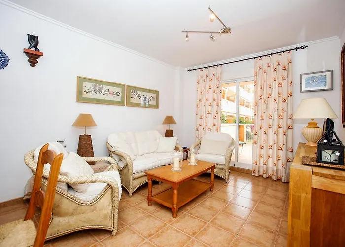 Poseidon Apartment *